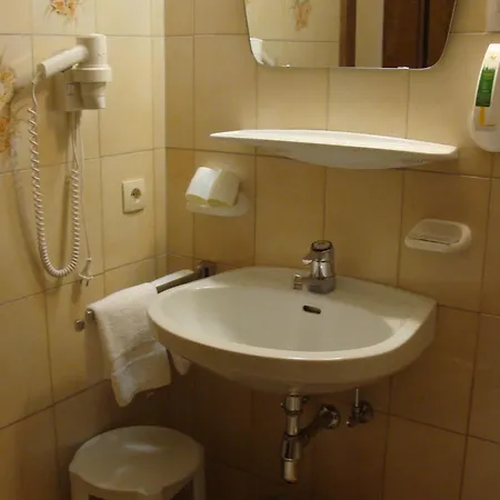 Garni Schieferle 3*